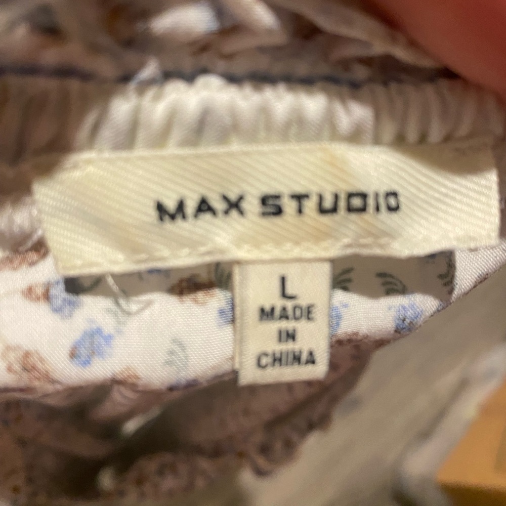 Max Studio Top - Picture 8 of 8